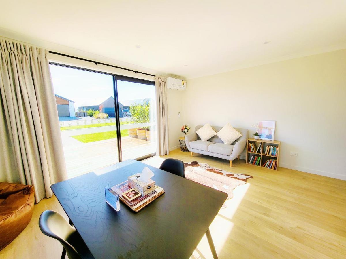 Cranberry Rodman Apartment Lake Tekapo Exterior photo
